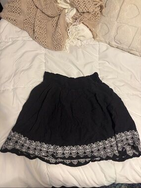 Old Navy Black Skirt with White Embroidered Hem